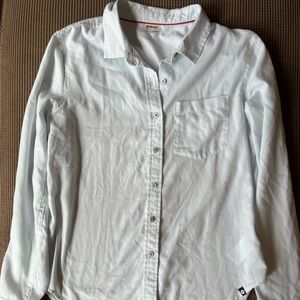 Marmot Womens light blue flannel shirt. Button up. Size Large